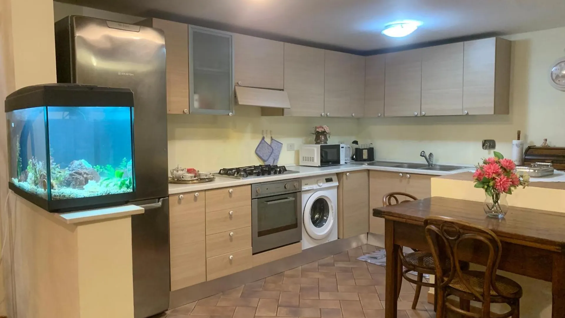 Apartment Appartamento Nel Centro Storico. Rome