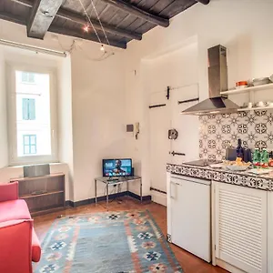 Lovely Flat In The Heart Of Trastevere Apartment